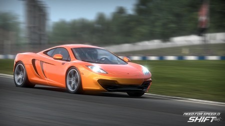 mclaren_mp412c_07